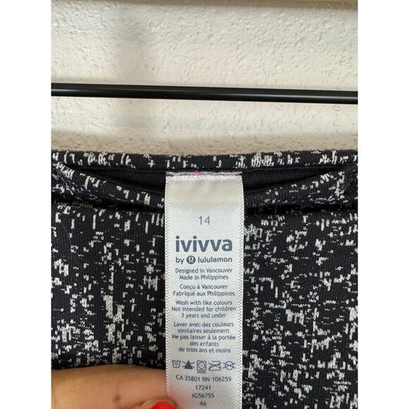 Ivivva by Lululemon Leggings Size 14 Black White Static Print - Picture 3 of 6